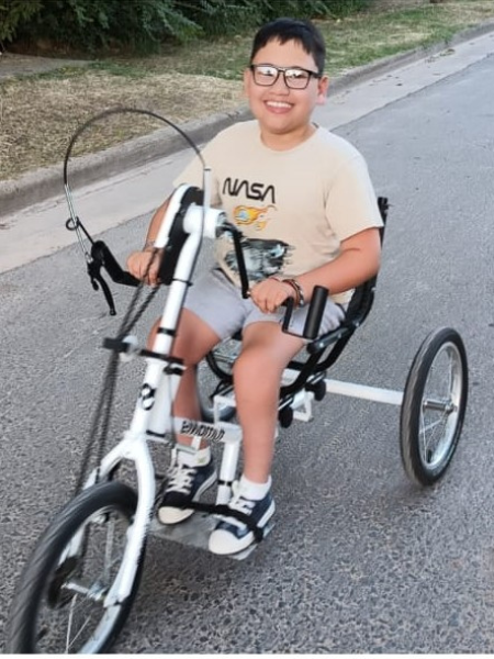 Triciclo adaptado vista 2